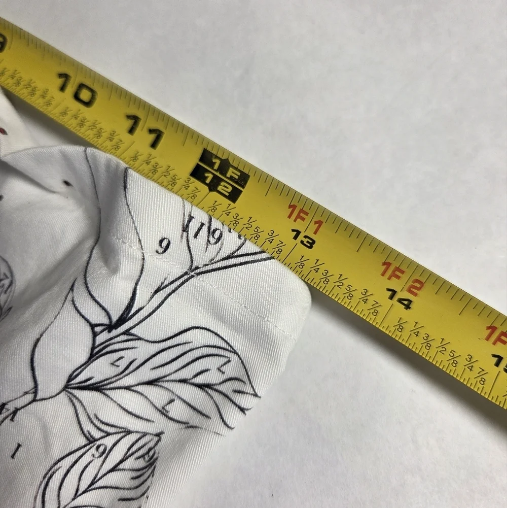 The Kit White Cotton Wide Leg Cargo Botanical Paint-By-Number Pants Sz 26